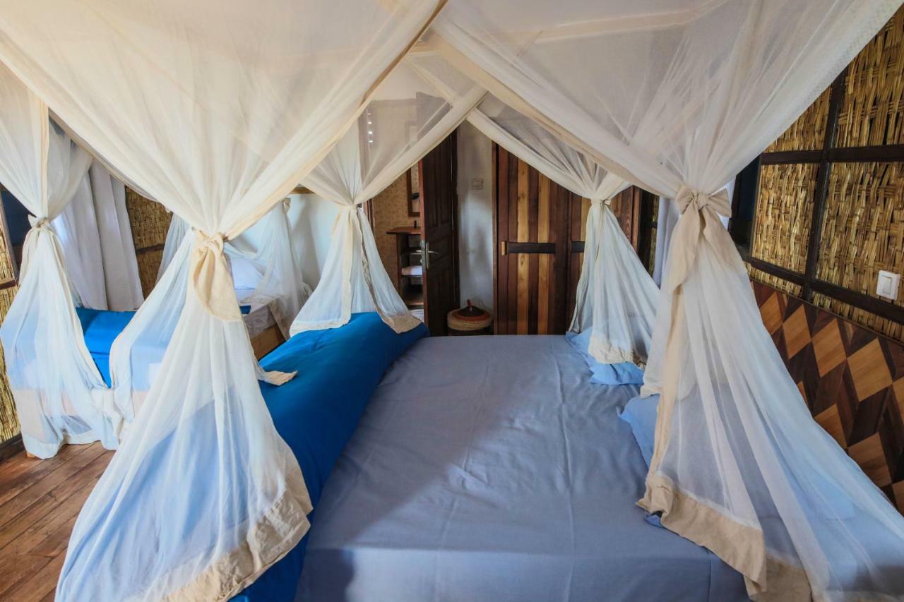 Hotel Cap Kimony à Morondava Extérieur photo