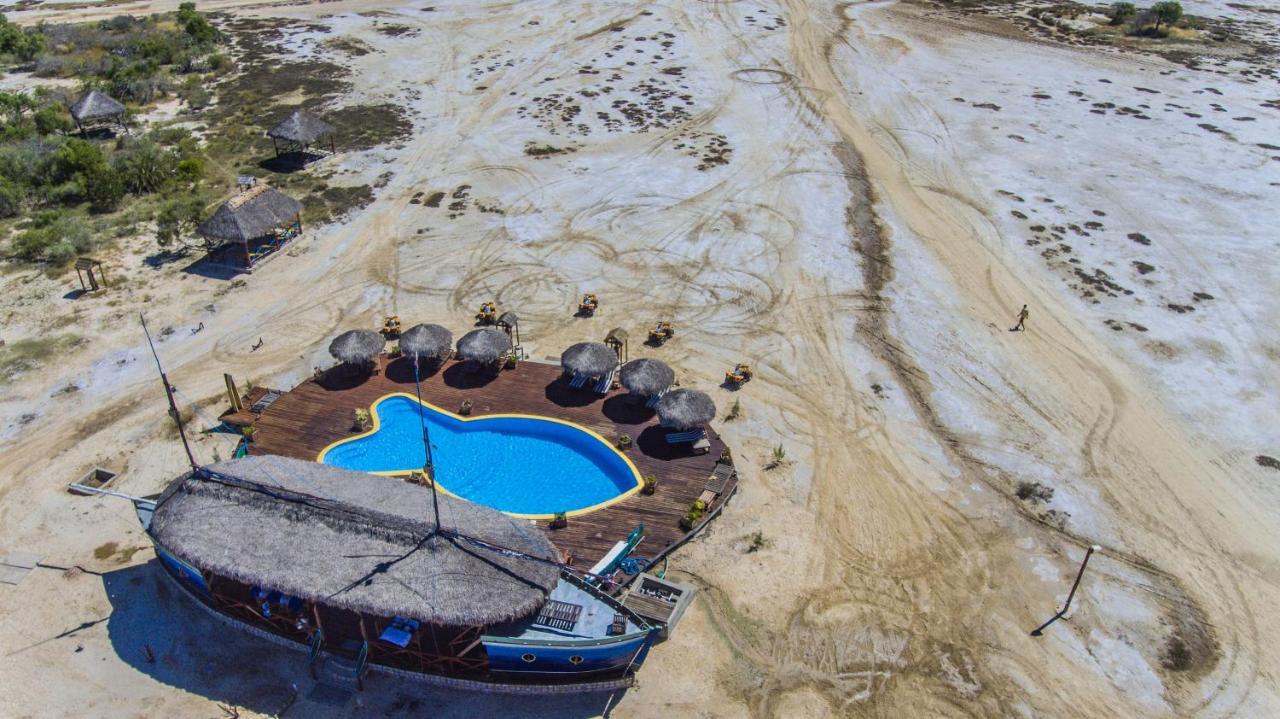 Hotel Cap Kimony à Morondava Extérieur photo